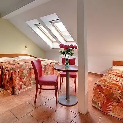 Seifert Hotell 4*