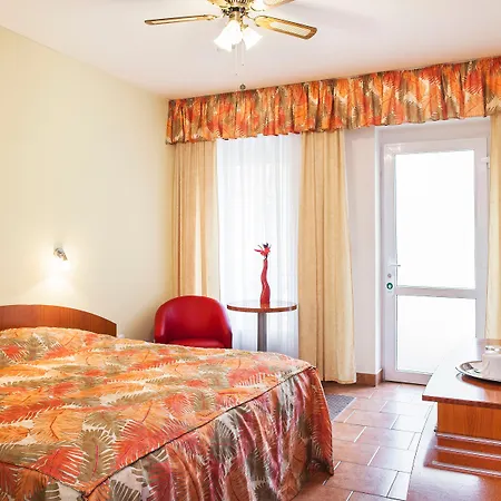 Seifert Hotel