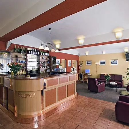 Seifert Szálloda 4*