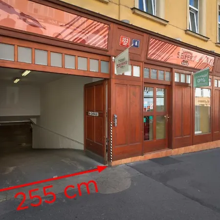 Seifert Hotel