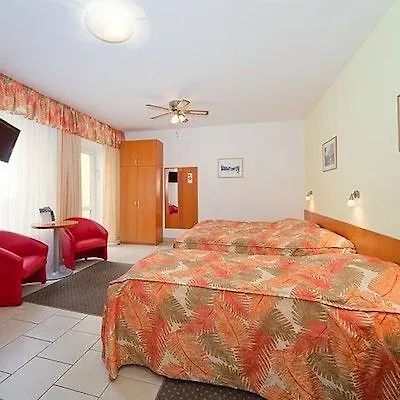 Seifert Szálloda 4*